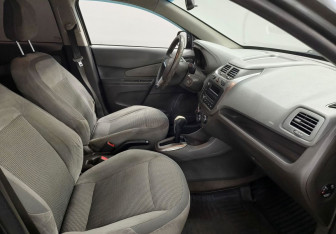 Подержанный автомобиль Chevrolet Cobalt Sedan 2020 года (9 фото)