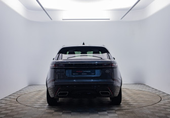 Подержанный автомобиль Land Rover Range Rover Velar 2019 года (6 фото)