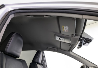 Подержанный автомобиль Toyota RAV4 2019 года (22 фото)