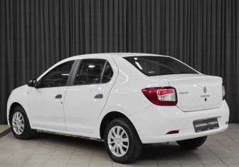 Подержанный автомобиль Renault Logan Sedan 2018 года (6 фото)