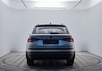 Подержанный автомобиль Skoda Kodiaq 2018 года (6 фото)