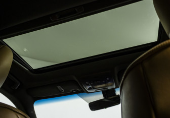 Подержанный автомобиль Lexus ES 2018 года (16 фото)