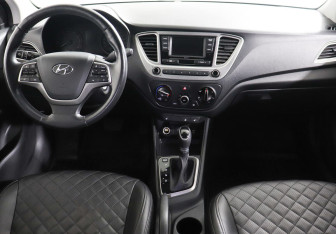 Подержанный автомобиль Hyundai Solaris Sedan 2019 года (6 фото)