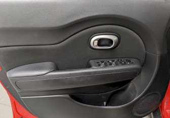 Подержанный автомобиль Kia Soul 2019 года (11 фото)