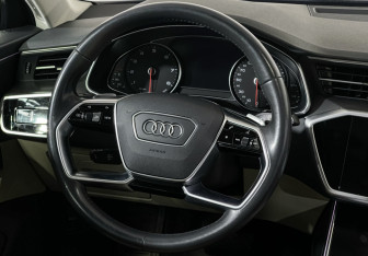 Подержанный автомобиль Audi A6 Sedan 2020 года (14 фото)