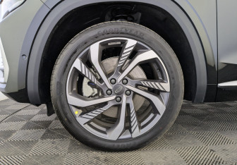 Новый Geely Monjaro 2025 (7 фото)