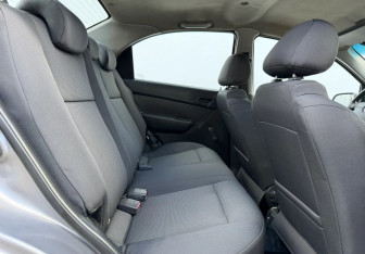 Подержанный автомобиль Chevrolet Aveo Sedan 2007 года (11 фото)