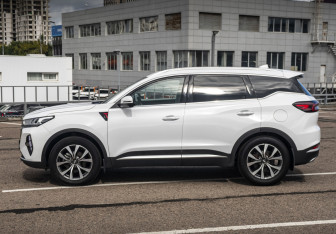 Подержанный автомобиль Chery Tiggo 7 Pro Max 2023 года (8 фото)