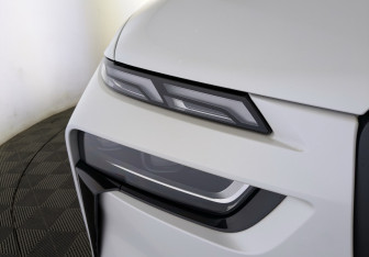 Подержанный автомобиль BMW X7 2023 года (17 фото)