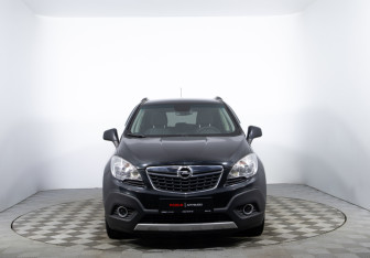 Подержанный автомобиль Opel Mokka 2014 года (2 фото)