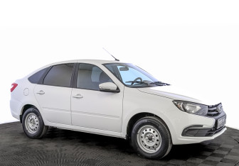 Подержанный автомобиль LADA (ВАЗ) Granta Liftback 2024 года (3 фото)