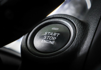 Подержанный автомобиль Mazda CX-5 2016 года (17 фото)