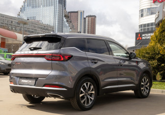 Подержанный автомобиль Chery Tiggo 7 Pro Max 2023 года (4 фото)
