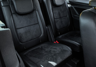 Подержанный автомобиль Volkswagen Sharan 2018 года (16 фото)