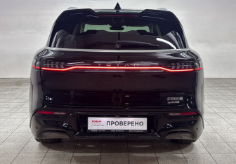 Подержанный автомобиль Voyah Free 2023 года (6 фото)