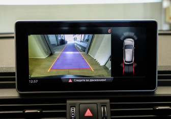 Подержанный автомобиль Audi Q5 2017 года (17 фото)