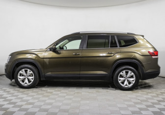 Подержанный автомобиль Volkswagen Teramont 2019 года (8 фото)