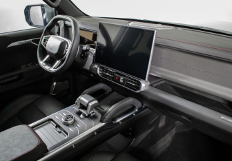 Подержанный автомобиль Jetour T2 2024 года (9 фото)