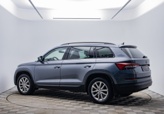 Подержанный автомобиль Skoda Kodiaq 2018 года (7 фото)