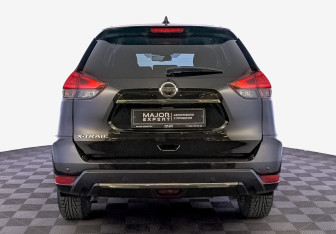 Подержанный автомобиль Nissan X-Trail 2018 года (6 фото)