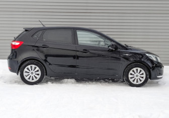 Подержанный автомобиль Kia Rio Hatchback 2012 года (4 фото)