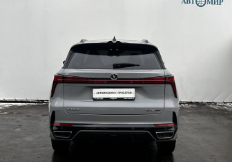 Подержанный автомобиль Changan CS75PLUS 2024 года (6 фото)