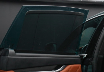 Подержанный автомобиль Maserati Levante 2021 года (10 фото)