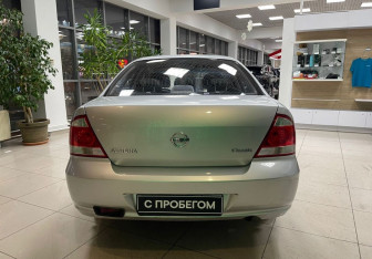 Подержанный автомобиль Nissan Almera Classic 2010 года (6 фото)