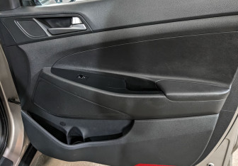 Подержанный автомобиль Hyundai Tucson 2016 года (25 фото)