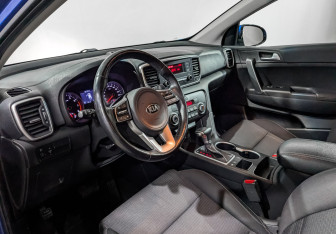 Подержанный автомобиль Kia Sportage 2019 года (15 фото)