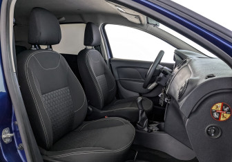 Подержанный автомобиль Renault Logan Sedan 2016 года (24 фото)