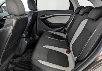 Подержанный автомобиль LADA (ВАЗ) Vesta Wagon 2019 года (18 фото)