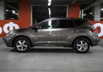 Подержанный автомобиль Nissan Murano Suv 2014 года (8 фото)