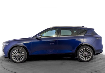 Подержанный автомобиль Voyah Free 2023 года (8 фото)