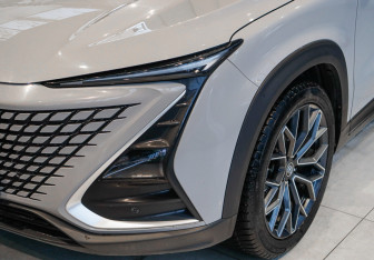 Подержанный автомобиль Changan UNI-T 2023 года (27 фото)