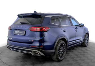 Подержанный автомобиль Chery Tiggo 8 Pro 2021 года (5 фото)