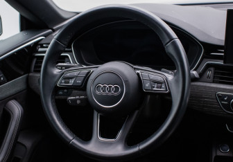 Подержанный автомобиль Audi A5 Liftback 2022 года (15 фото)