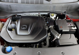 Подержанный автомобиль Changan CS35PLUS 2023 года (9 фото)