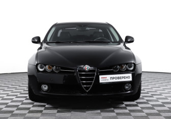 Подержанный автомобиль Alfa Romeo 159 Sedan 2007 года (2 фото)