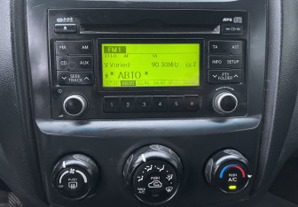 Подержанный автомобиль Kia Sportage 2009 года (12 фото)