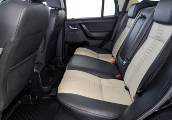 Подержанный автомобиль Land Rover Freelander 2013 года (12 фото)