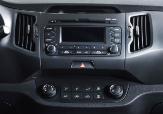 Подержанный автомобиль Kia Sportage 2013 года (12 фото)