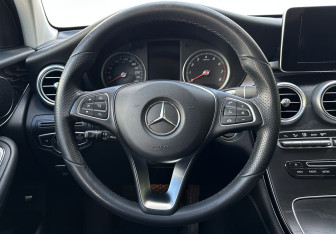 Подержанный автомобиль Mercedes-Benz GLC Coupe 2018 года (12 фото)
