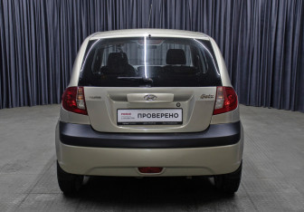 Подержанный автомобиль Hyundai Getz 2008 года (6 фото)