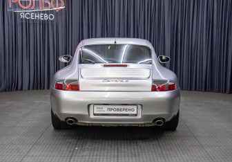 Подержанный автомобиль Porsche 911 Coupe 1999 года (6 фото)