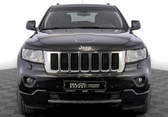 Подержанный автомобиль Jeep Grand Cherokee 2012 года (2 фото)