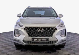Подержанный автомобиль Hyundai Santa Fe 2020 года (2 фото)
