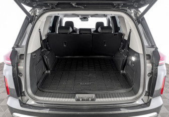 Подержанный автомобиль Exeed VX 2023 года (10 фото)