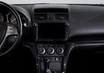 Подержанный автомобиль Mazda 6 Liftback 2008 года (13 фото)