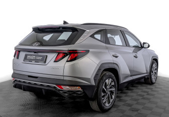 Подержанный автомобиль Hyundai Tucson 2022 года (5 фото)